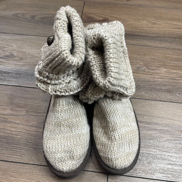 MUK LUKS Jamie Sweater Boots Women's Size 10 Neutral Colors Fall Fashion Slouchy - Picture 4 of 8